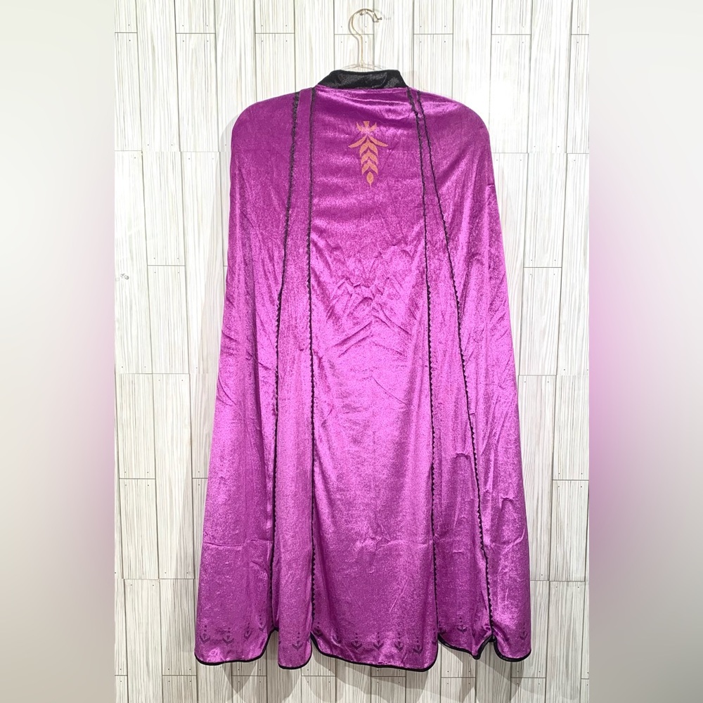 Anna’s Cloak Frozen - Picture 4 of 4